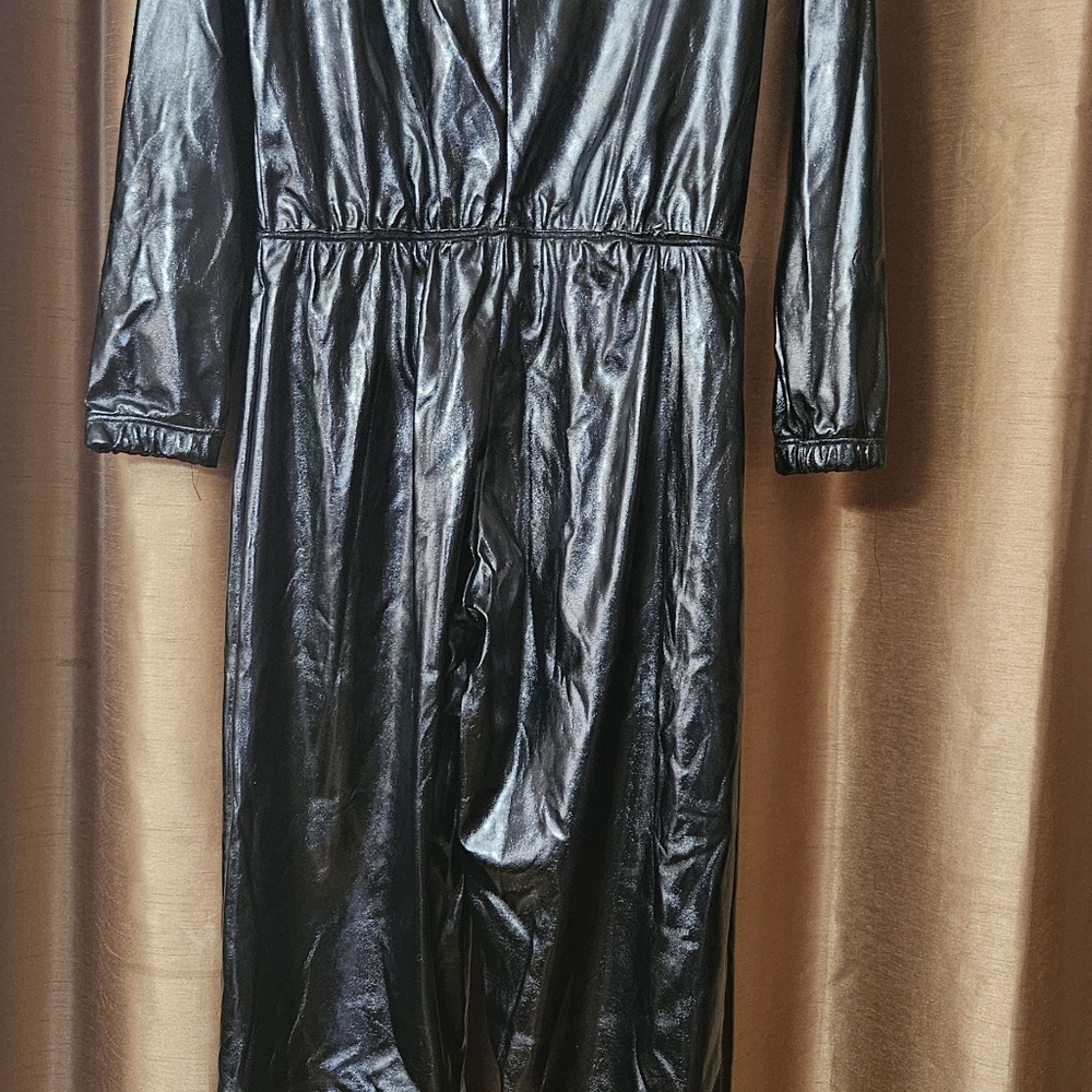 Dance costume